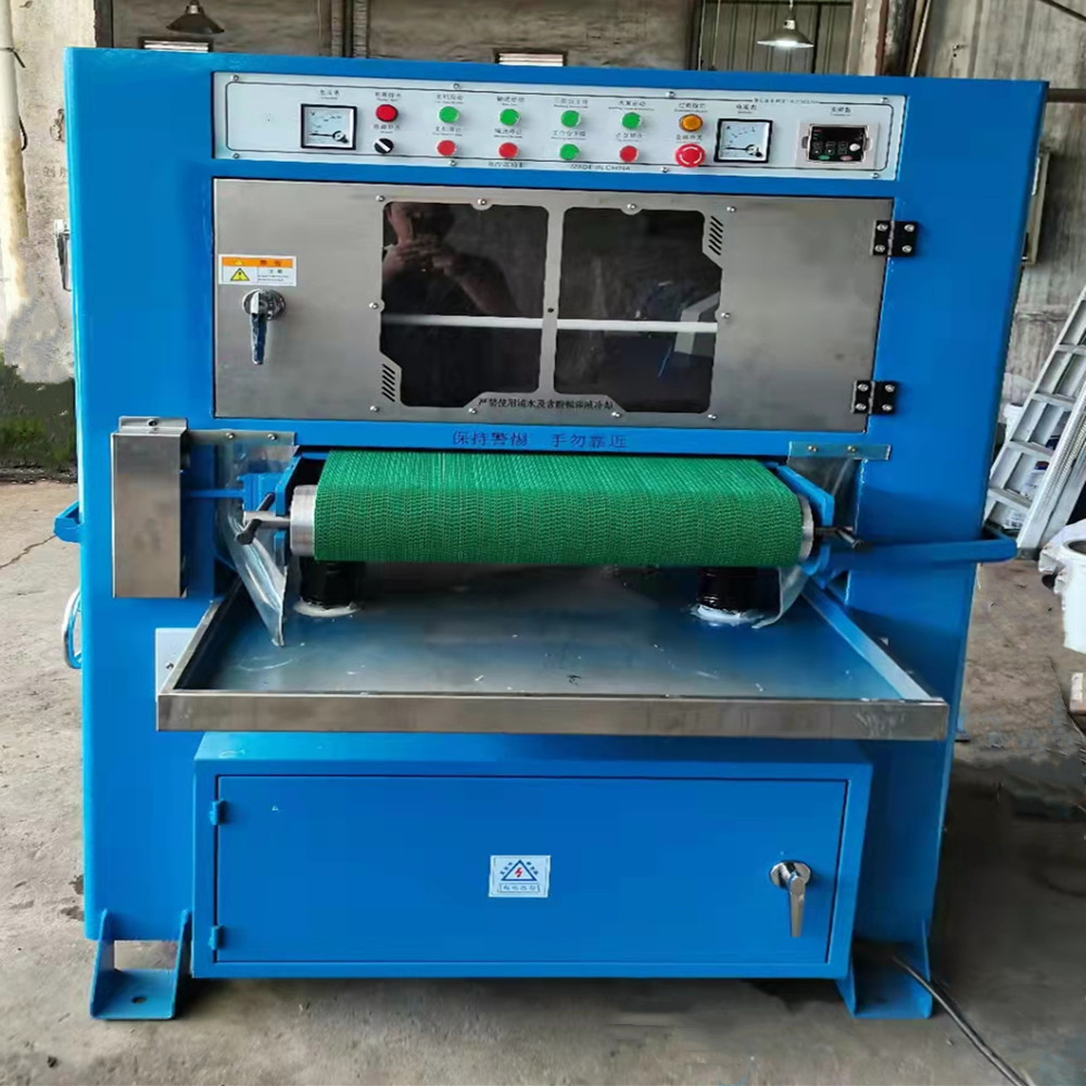 去毛刺自動(dòng)拋光機(jī) 去毛刺自動(dòng)拋光機(jī)